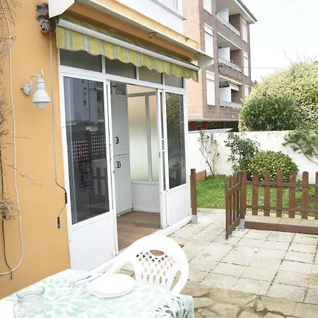 Bajo Con Jardin En A 2 Min De La Playa Apartment *
