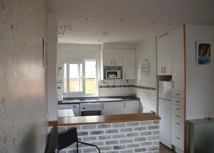 Apartment Bajo Con Jardin En A 2 Min De La Playa *