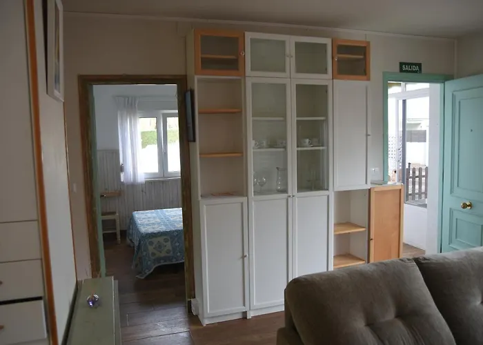 Bajo Con Jardin En A 2 Min De La Playa Apartment