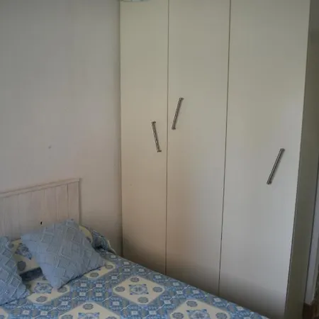 Bajo Con Jardin En A 2 Min De La Playa